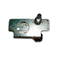 192.090.010 Приводний група (моторедуктор) склоочисника КК МТЗ-1221/80/82/100