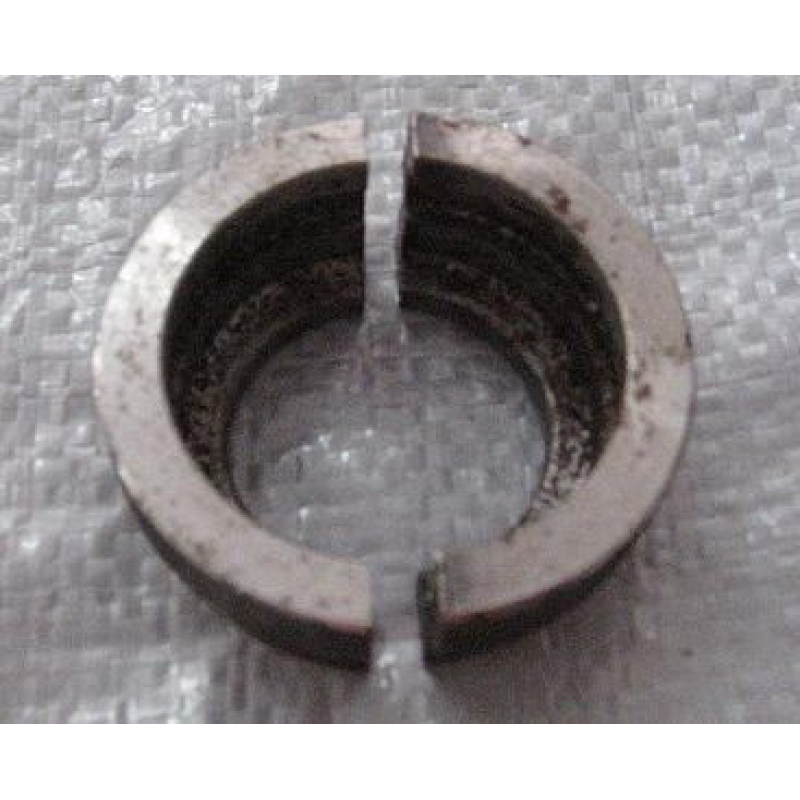 Замок Т40-2302117 півосі ПВР (Т-40, Д-144) комплект 2 шт