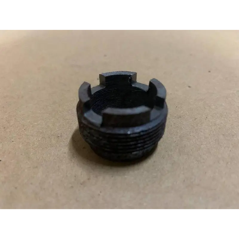 Гайка стакана форсунки (ЮМЗ, Д-65) 60-1003118