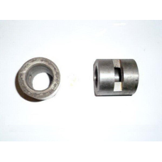 Втулка (ЮМЗ, Д-65) 36-1701084