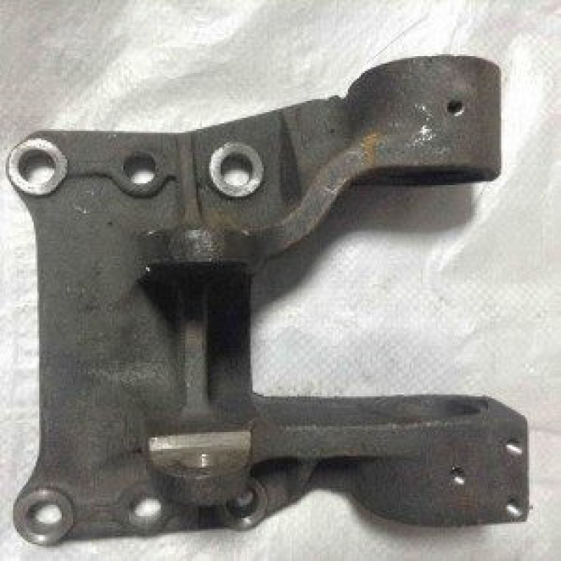 Кронштейн (ЮМЗ, Д-65) 45-4605011-А1-01