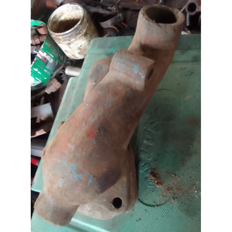 Корпус термостата (ЮМЗ, Д-65) Д65-15-001-В