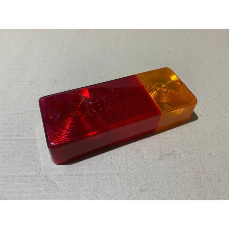 Скло заднього ліхтаря (розсіювач) МТЗ Н.о.